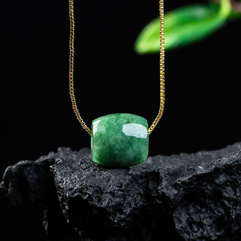 Women'S Fashion Jewellery - Pendentif en perles de Jade véritable