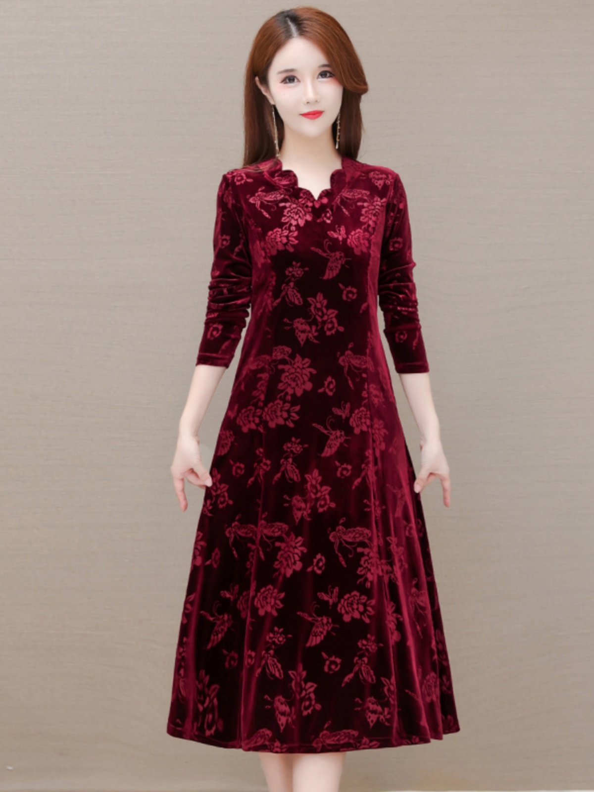 Robe élégante en velours, col  - Women Fashion Over The Years avis et prix