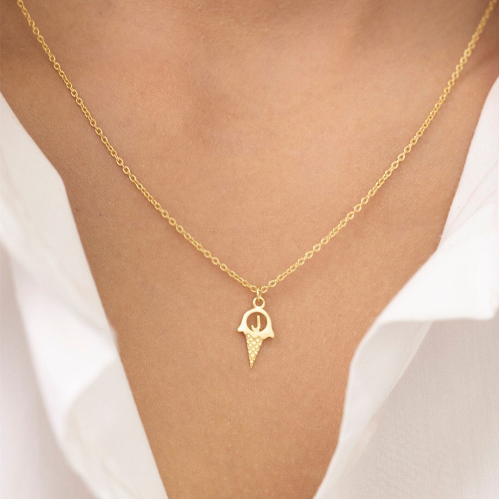 Collier personnalisé en forme  - Women Fashion Dress Names avis et prix